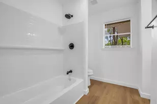 290 E Smith St, Sour Lake, TX 77659 - Photo 19