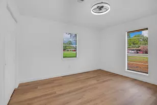 290 E Smith St, Sour Lake, TX 77659 - Photo 17