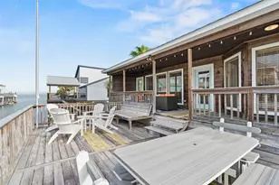 523 Paradise Dr, Galveston, TX 77554 - Photo 37