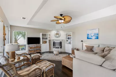 523 Paradise Drive, Galveston, TX 77554 - Photo 3