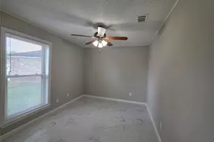 3127 E Heatherock Cir, Sugar Land, TX 77479 - Photo 5