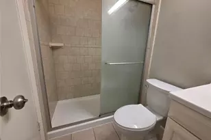 3127 E Heatherock Cir, Sugar Land, TX 77479 - Photo 15