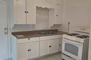 1303 9th St, Galena Park, TX 77547 - Photo 3