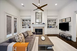 240 S Post Oak Ln, Houston, TX 77056 - Photo 21