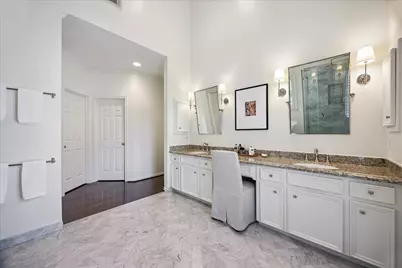 240 S Post Oak Lane, Houston, TX 77056 - Photo 27