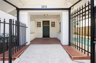 3818 Brandt St, Houston, TX 77006 - Photo 3