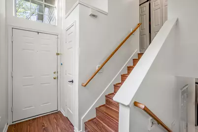 55 N Walden Elms Circle, The Woodlands, TX 77382 - Photo 5