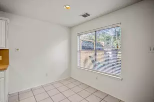 55 N Walden Elms Cir, The Woodlands, TX 77382 - Photo 15
