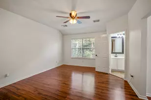 55 N Walden Elms Cir, The Woodlands, TX 77382 - Photo 21