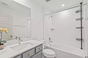 7731 Sleek Flock Ln, Rosharon, TX 77583 - Photo 5