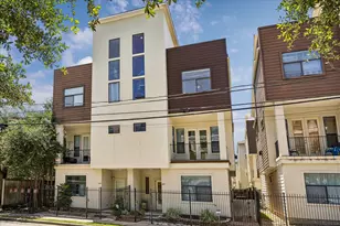 405 Jackson Hill St, Houston, TX 77007 - Photo 1