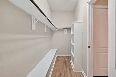 10015 Chase Court, Baytown, TX 77521 - Photo 35