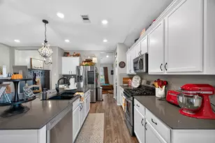 4606 Gonzales Ct, Baytown, TX 77521 - Photo 9