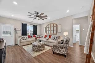 4606 Gonzales Ct, Baytown, TX 77521 - Photo 5