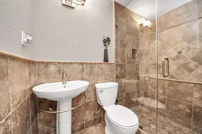 1251 Misty Lake Court, Sugar Land, TX 77498 - Photo 31