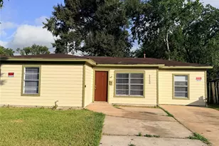 7318 Forrestal St, Houston, TX 77033 - Photo 1