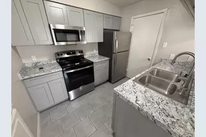 2277 S Kirkwood Road #104, Houston, TX 77077 - Photo 7