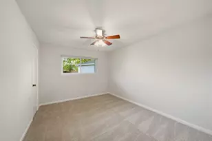 9718 Rathbone Dr, Houston, TX 77031 - Photo 23