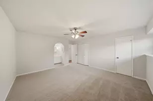 9718 Rathbone Dr, Houston, TX 77031 - Photo 19