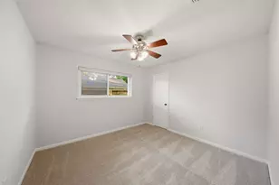9718 Rathbone Dr, Houston, TX 77031 - Photo 21