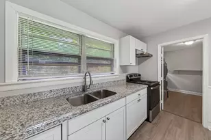 6718 Crosswell St, Houston, TX 77087 - Photo 11