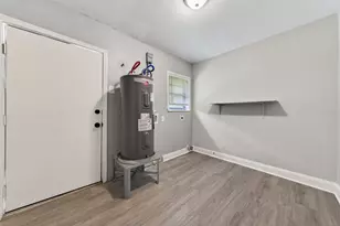 6718 Crosswell St, Houston, TX 77087 - Photo 23