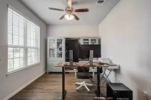 10535 Amador Peak Dr, Rosharon, TX 77583 - Photo 9