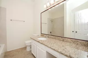 664 Wilcrest Dr, Houston, TX 77042 - Photo 11