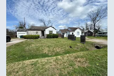 2305 Spence Street, Houston, TX 77093 - Photo 3