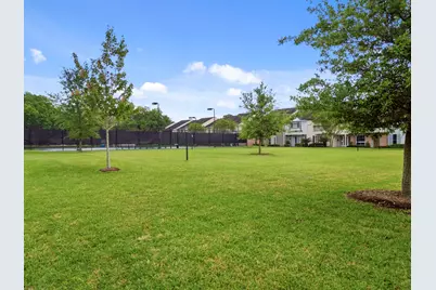 10152 Longmont Drive #38/10, Houston, TX 77042 - Photo 35