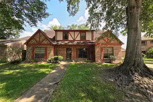 2310 Deer Meadow Dr, Missouri City, TX 77489 - Photo 1