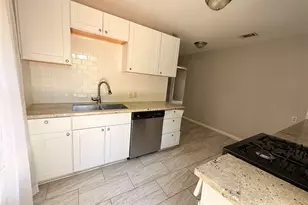 3520 Bagby Ave, Waco, TX 76711 - Photo 3