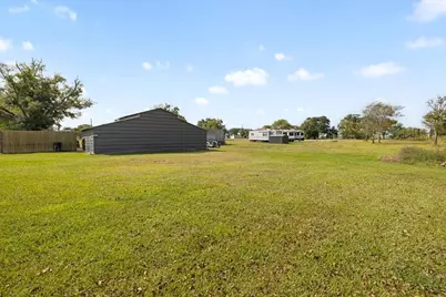 202 Spence Street, Anahuac, TX 77514 - Photo 1