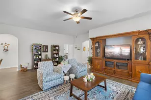 303 Morning Dove Trl, Sealy, TX 77474 - Photo 7