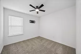 16691 Lonely Pines Dr, Conroe, TX 77302 - Photo 21