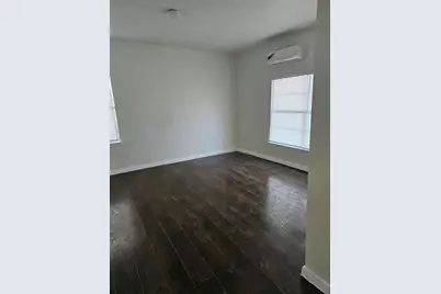 2121 Fulton Street #2, Houston, TX 77009 - Photo 3