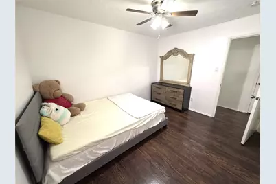 8827 Woodleigh Drive, Houston, TX 77083 - Photo 25