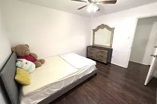 8827 Woodleigh Dr, Houston, TX 77083 - Photo 25