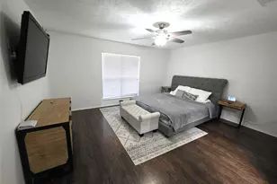 8827 Woodleigh Dr, Houston, TX 77083 - Photo 15