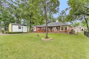 12031 Maverick Dr, Willis, TX 77378 - Photo 43