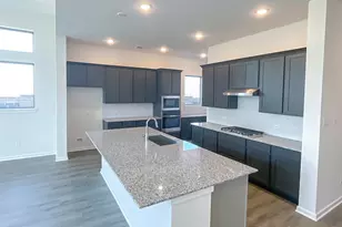 2806 Ametrine Dr, Iowa Colony, TX 77583 - Photo 13