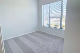 2806 Ametrine Dr, Iowa Colony, TX 77583 - Photo 5