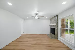 9711 Derrik Dr, Houston, TX 77080 - Photo 11