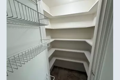 10372 Hammerly Boulevard #25, Houston, TX 77043 - Photo 7