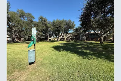 10372 Hammerly Boulevard #25, Houston, TX 77043 - Photo 17