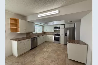 10372 Hammerly Boulevard #25, Houston, TX 77043 - Photo 5