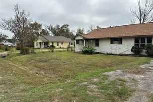 10918 Pandora Dr, Houston, TX 77013 - Photo 1