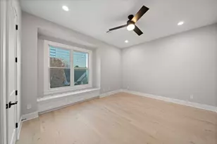 2046 MacArthur St, Houston, TX 77030 - Photo 29
