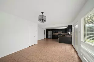 9404 Denbury Way, Houston, TX 77025 - Photo 19