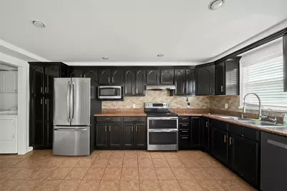 9404 Denbury Way, Houston, TX 77025 - Photo 7